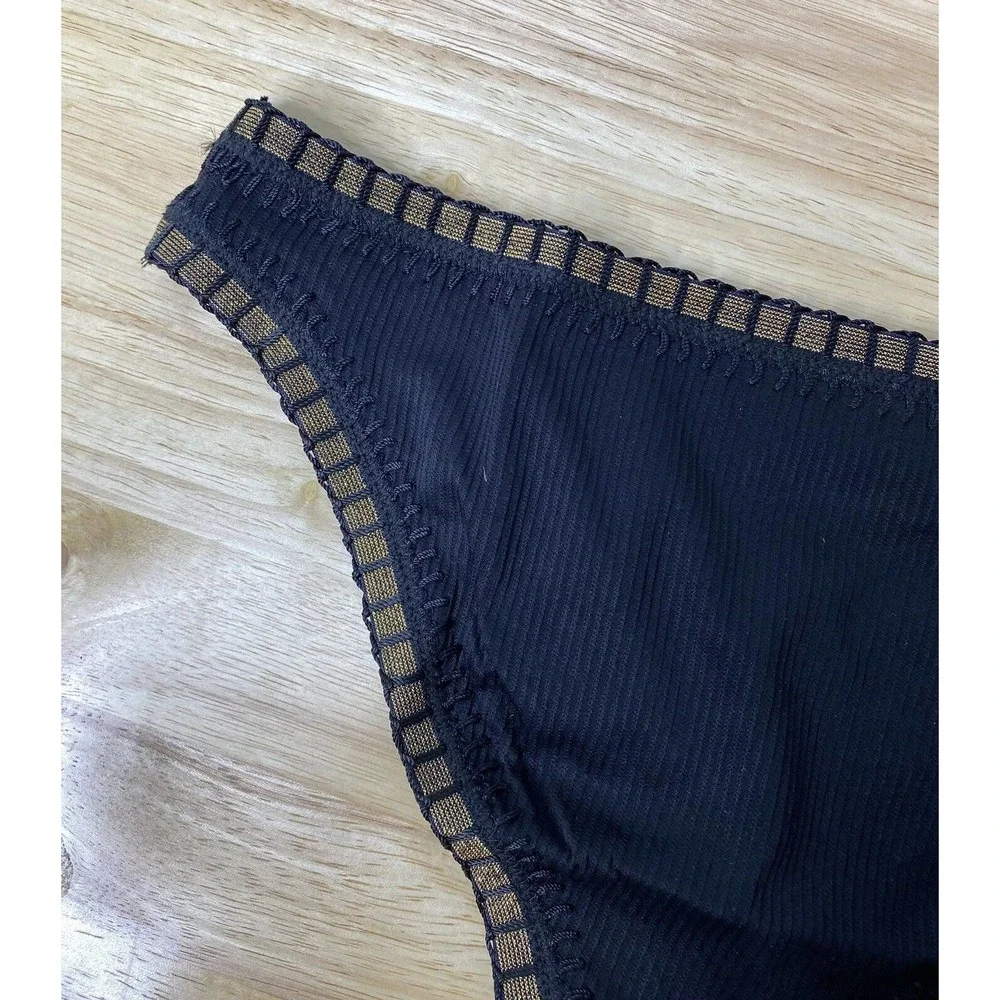 NWT Platinum by Solange Ferrarini Black Gold Crochet‎ Bikini Bottoms Size Small